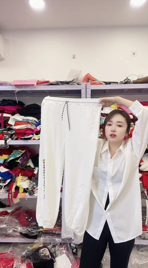闪电购精品女装72