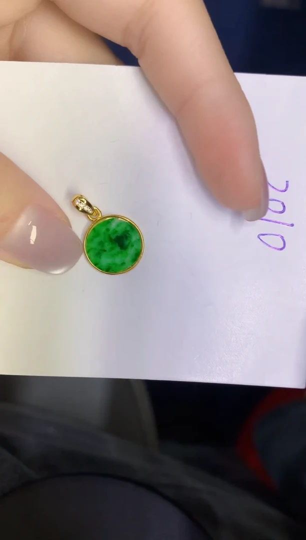 颈饰未镶嵌翡翠缅甸天然翡翠A货