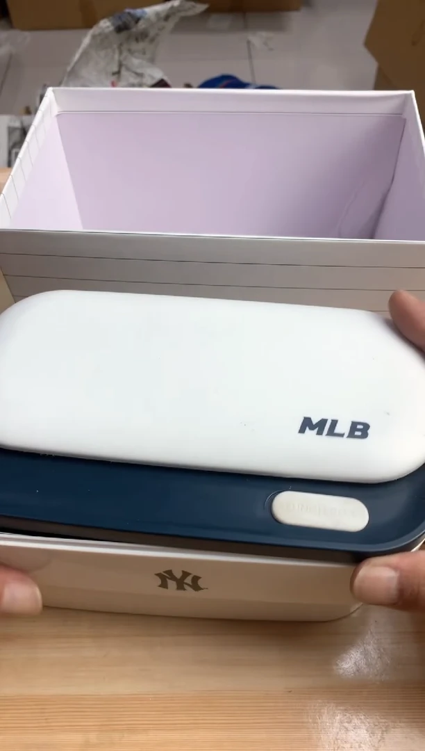 默认微瑕，no退no换，介意勿拍