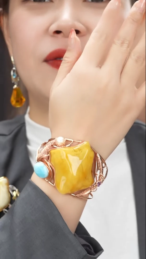 琥珀吊坠(不含链)未镶嵌福利蜜蜡手镯