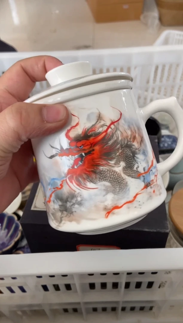 无运费险有瑕疵的摄影的产品有使用过的痕迹有点脏介意勿拍
