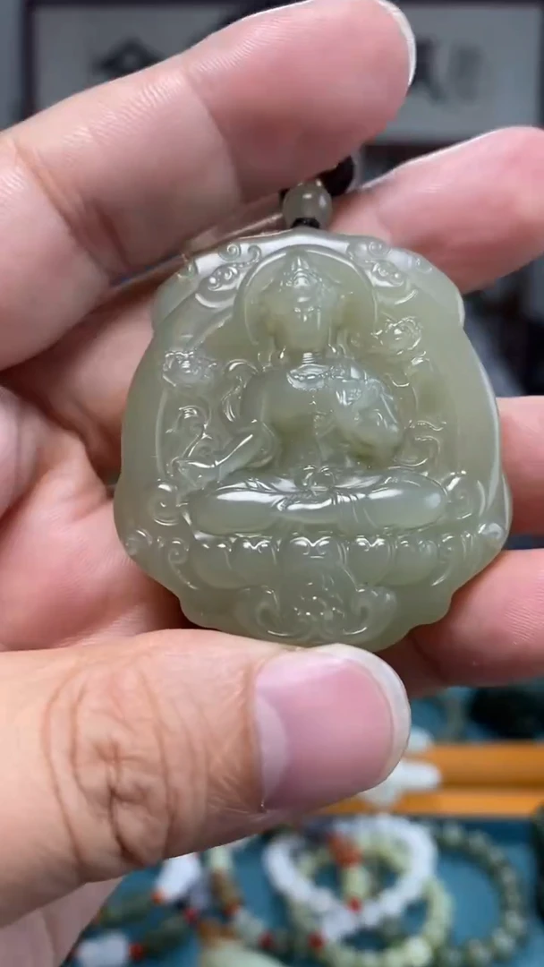 颈饰未镶嵌和田玉111