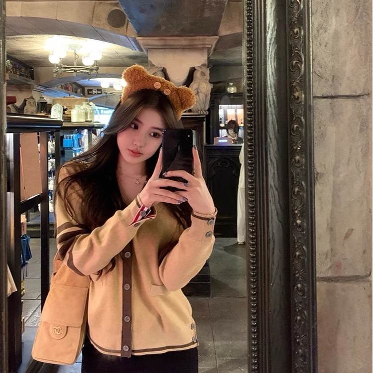 v领毛衣外套女2025秋季韩系撞色宽松慵懒风显瘦气质针织开衫休闲