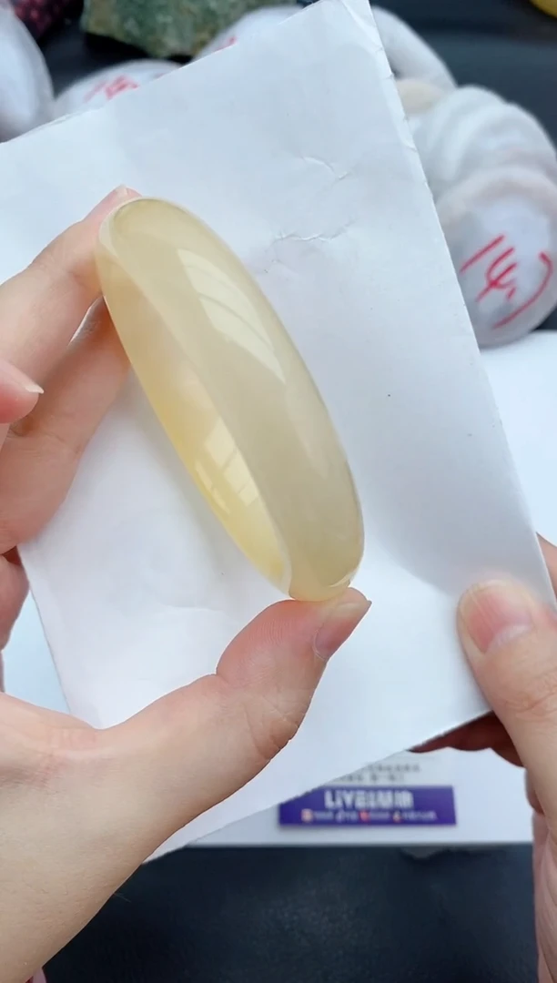 未镶嵌手镯石英质玉15+56/57