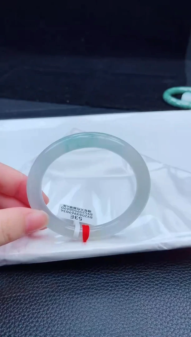 翡翠手镯未镶嵌缅甸天然翡翠A货手镯