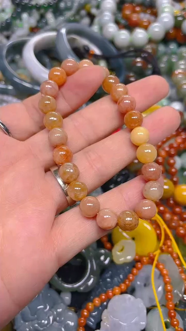 颈饰未镶嵌翡翠8MM/ C /翡翠A货，一件也是批发价