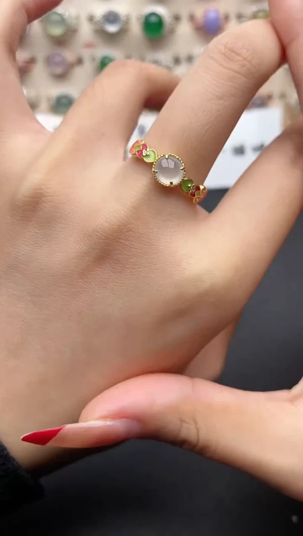 【闪购商品】翡翠戒指银S925镶嵌一物一证一礼盒