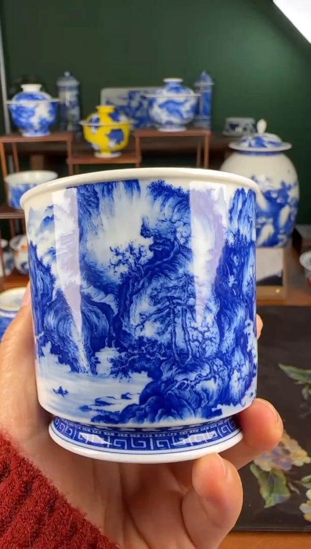 杯仪贤堂。早春直口杯