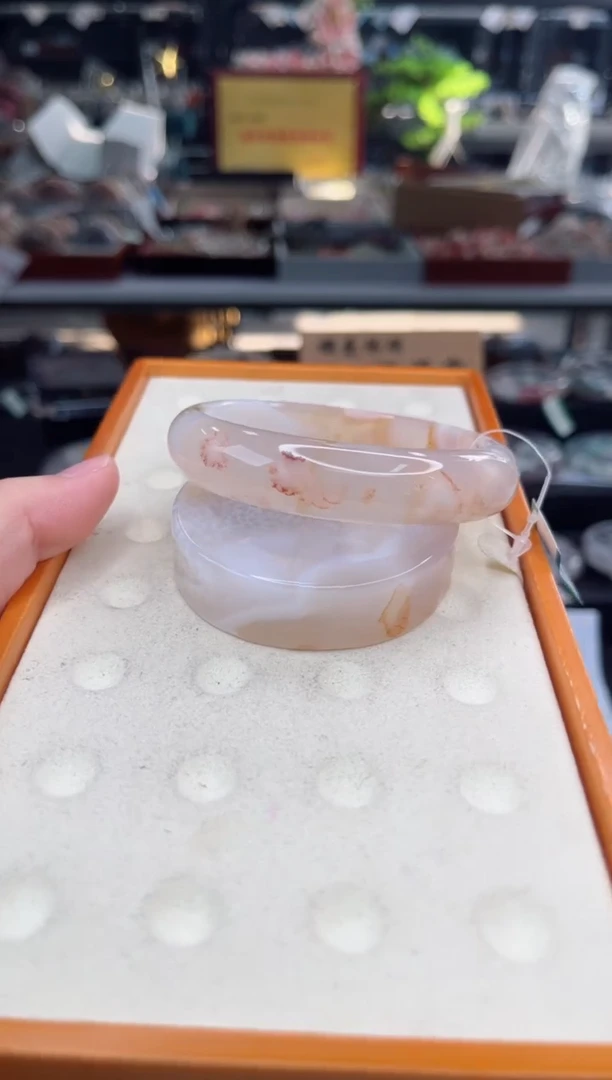 【闪购商品】石英质玉手镯未镶嵌63圈口（赠品镯心）3572564