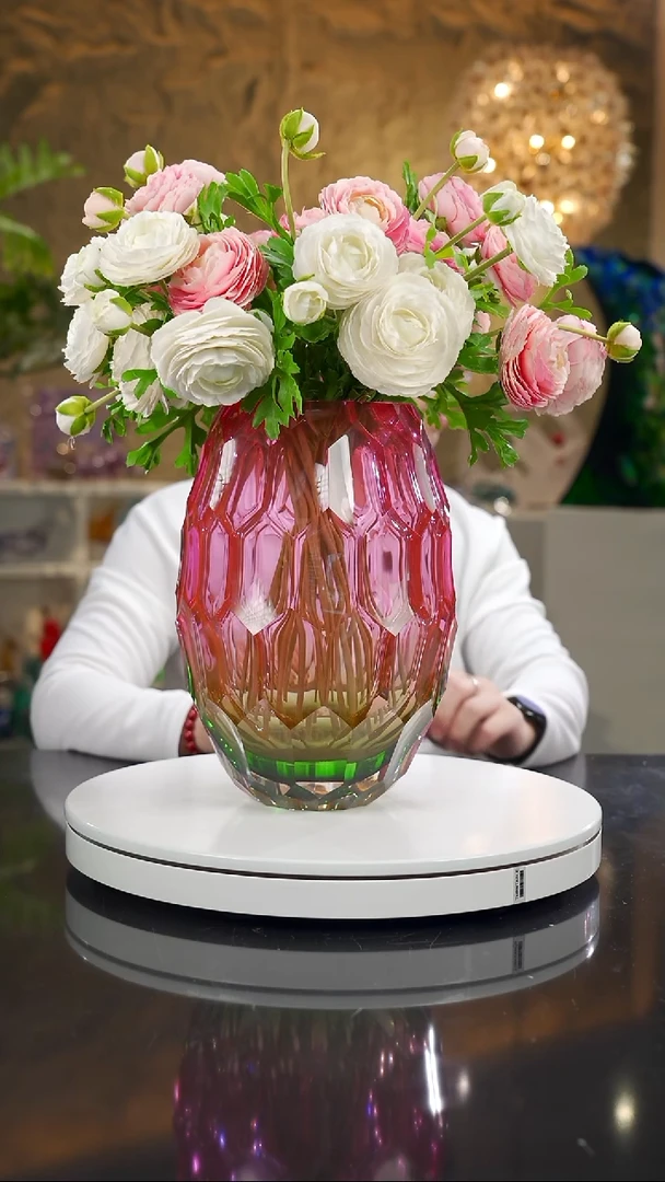 手工艺品琉璃金红绿凹面花器
