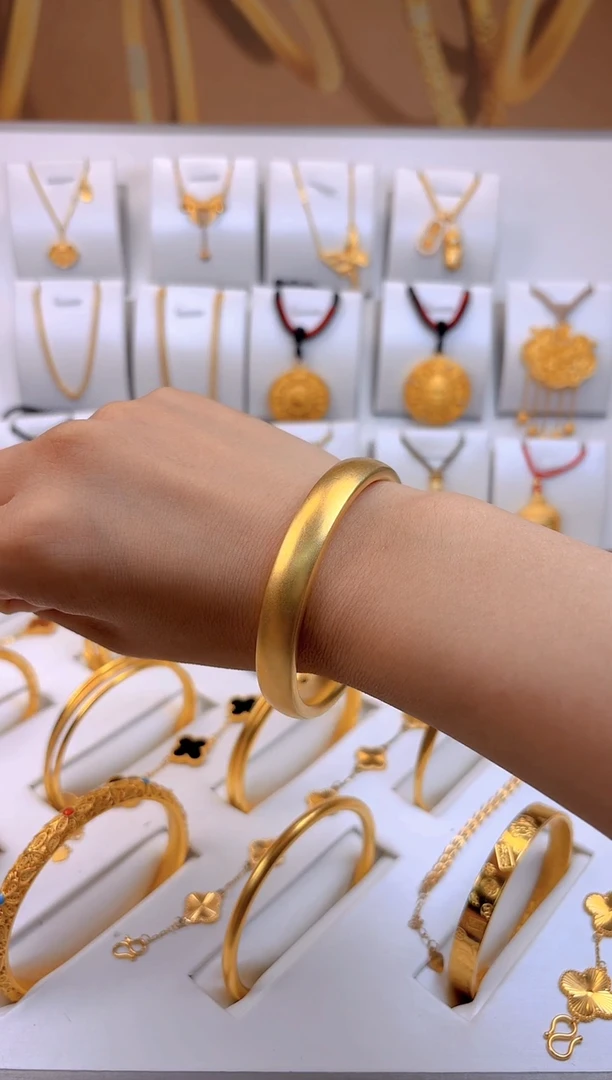 无足银轮胎手镯  总重30g 外包2.2g