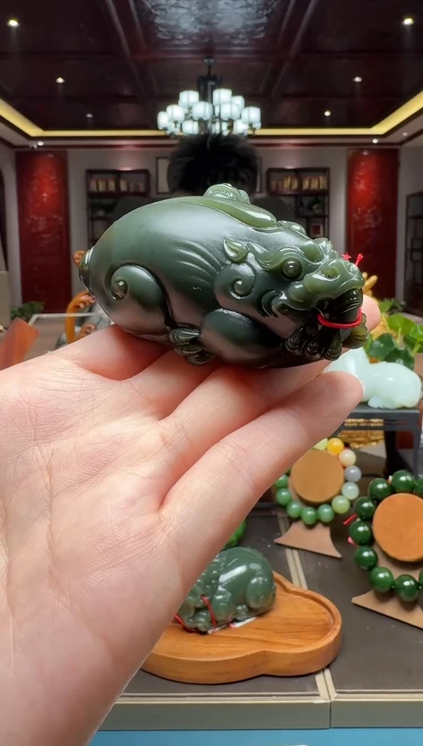 未镶嵌和田玉挂件szq