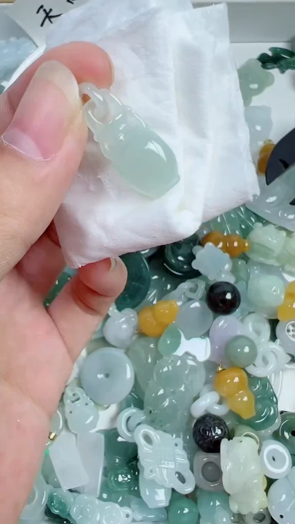 散珠翡翠42号链接,A货翡翠