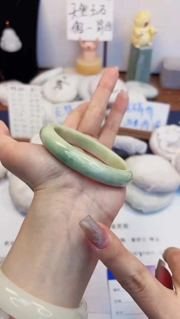 【闪购商品】石英质玉手镯未镶嵌319-翠玉-圈口58