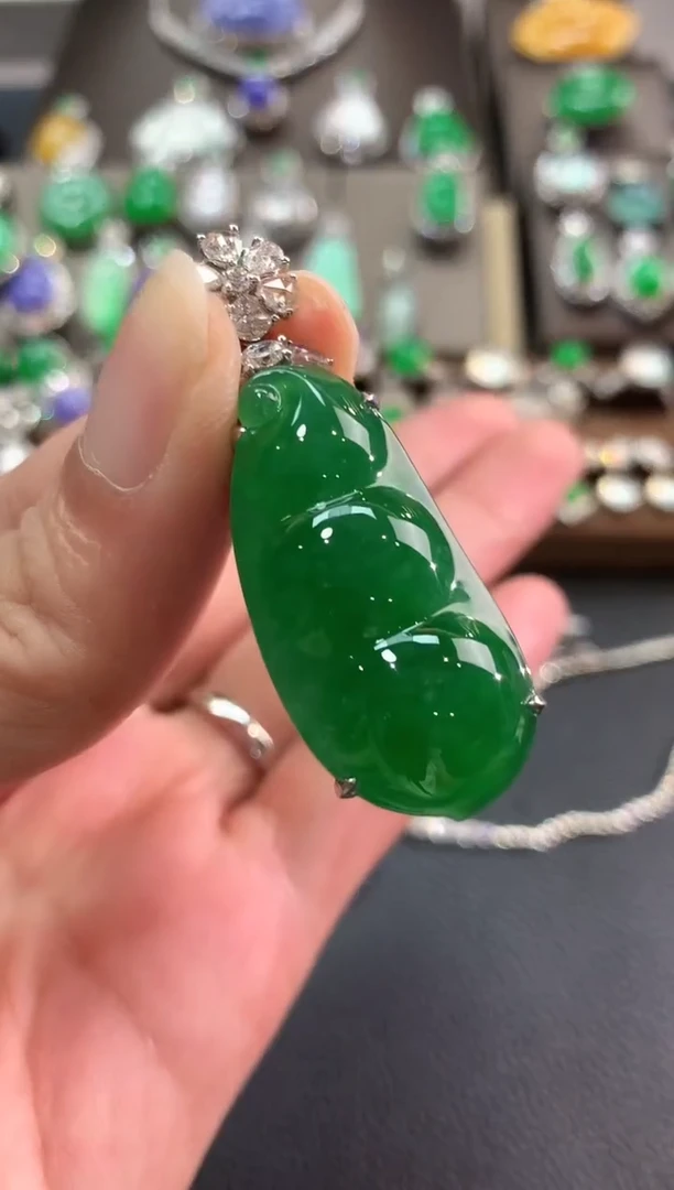 翡翠18K金镶嵌吊坠(不含链)m25