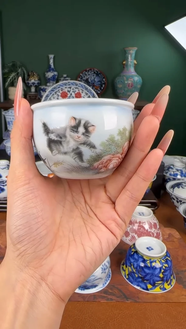 杯论艺堂。 猫扑蝶。 缸杯
