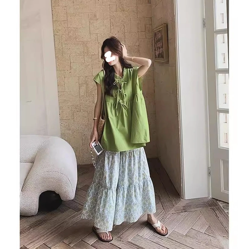森系绿色娃娃衫上衣碎花阔腿裤套装两件套女夏季法式俏皮减龄穿搭