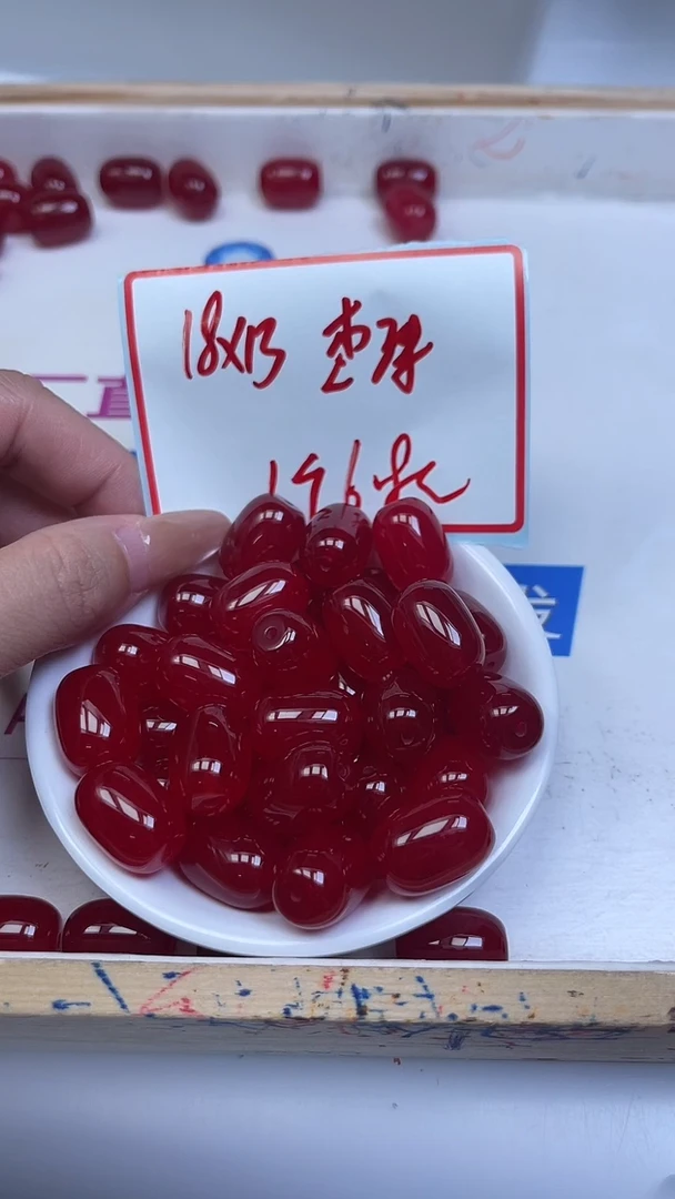 未镶嵌玛瑙手饰B549 鸽血红桶珠13*18mm1个6.8元