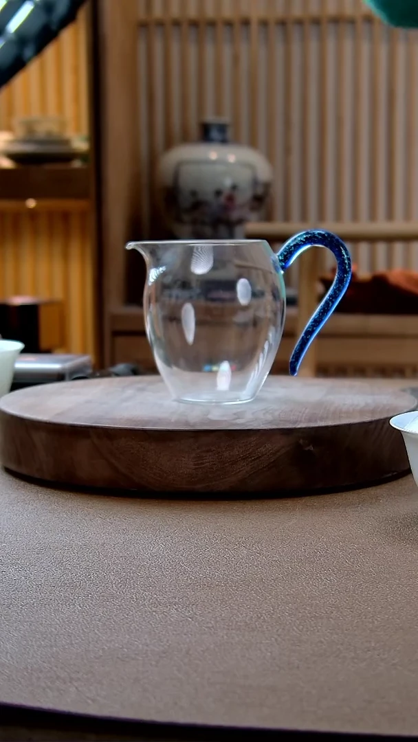 【闪购商品】蛋盅蓝金把公道。。。。