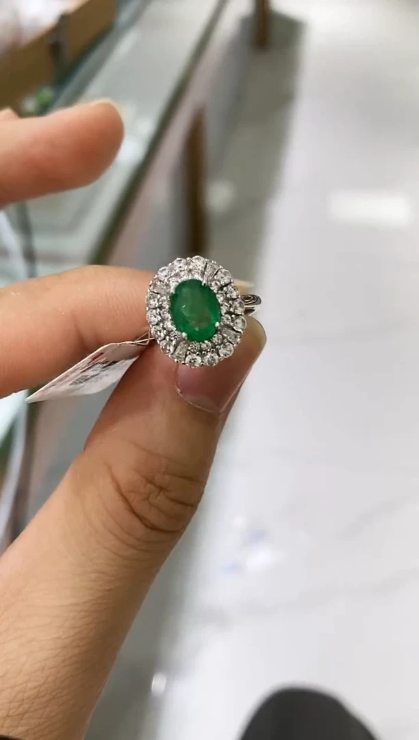 【闪购商品】祖母绿戒指银S925镶嵌戒指