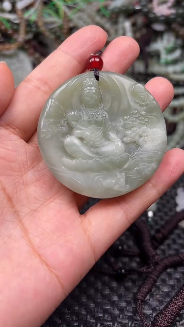 和田玉未镶嵌颈饰1