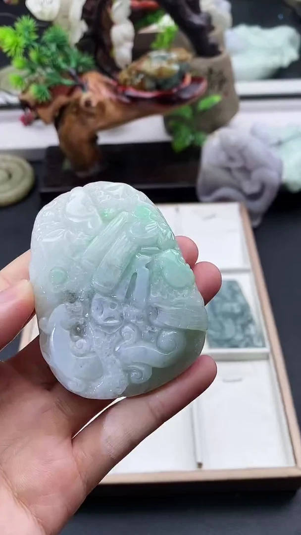 颈饰未镶嵌翡翠天然缅甸A货翡翠