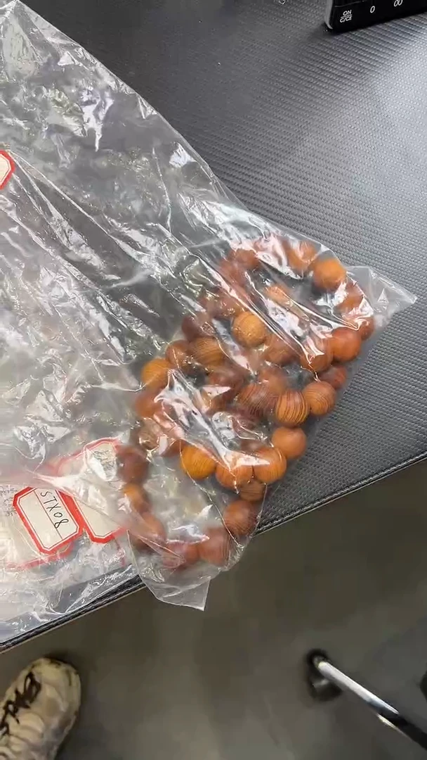 【闪购商品】金丝楠无事牌YB06 崖柏