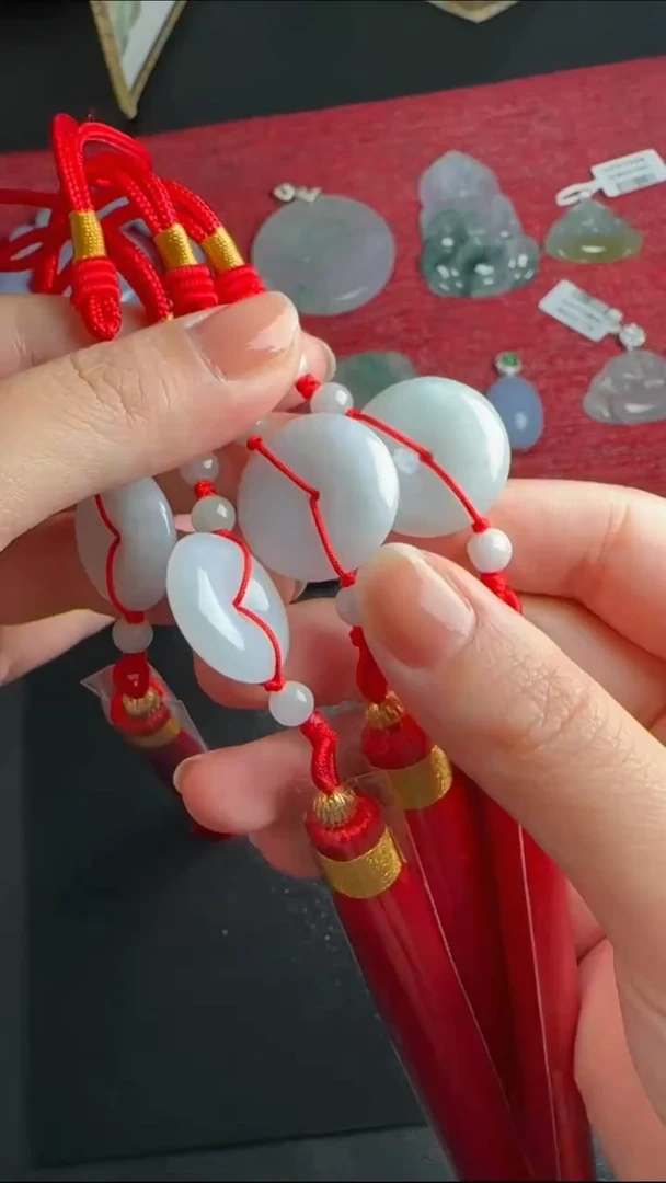 【闪购商品】翡翠挂件未镶嵌WY0214002多样性发一