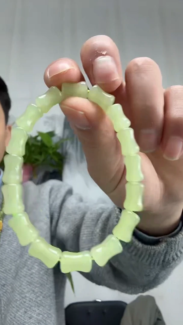 颈饰未镶嵌和田玉002