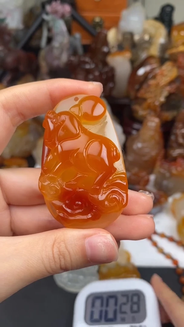 玛瑙/玉髓颈饰未镶嵌AA