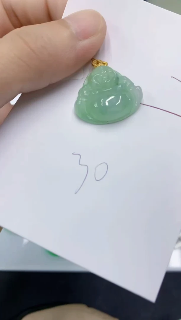 颈饰未镶嵌翡翠翡翠
