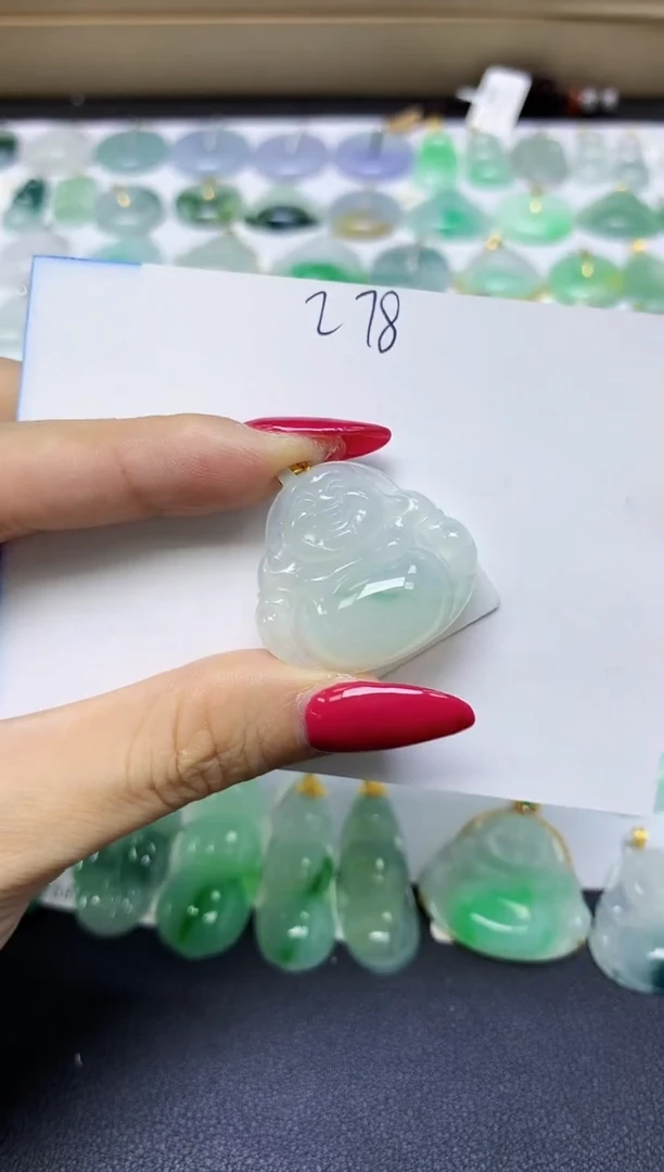 颈饰18K金镶嵌翡翠天然缅甸A货翡翠百元以上9元证书费自理