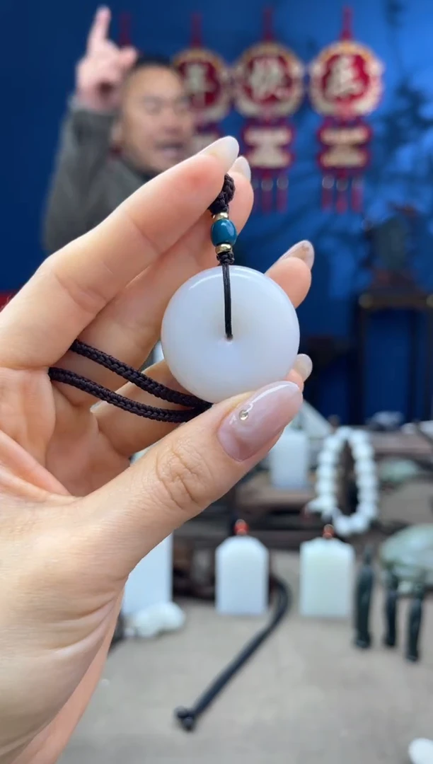 【闪购商品】和田玉未镶嵌颈饰1