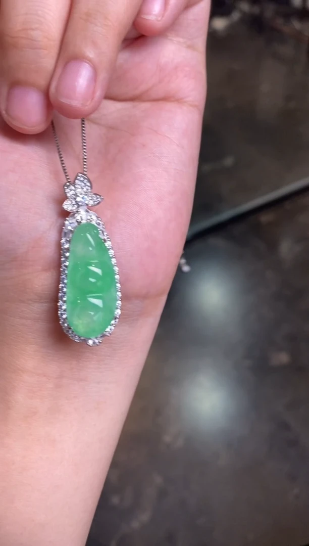吊坠(不含链)银S925镶嵌翡翠银镶嵌翡翠吊坠