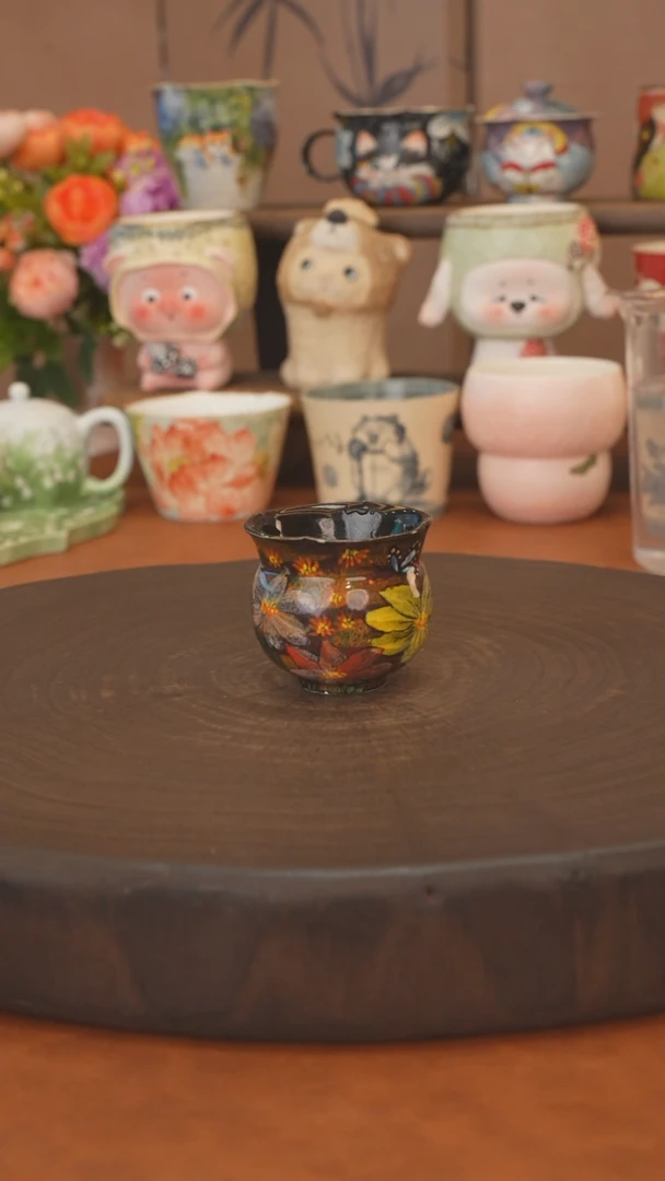 贰俩系列 五彩花口杯