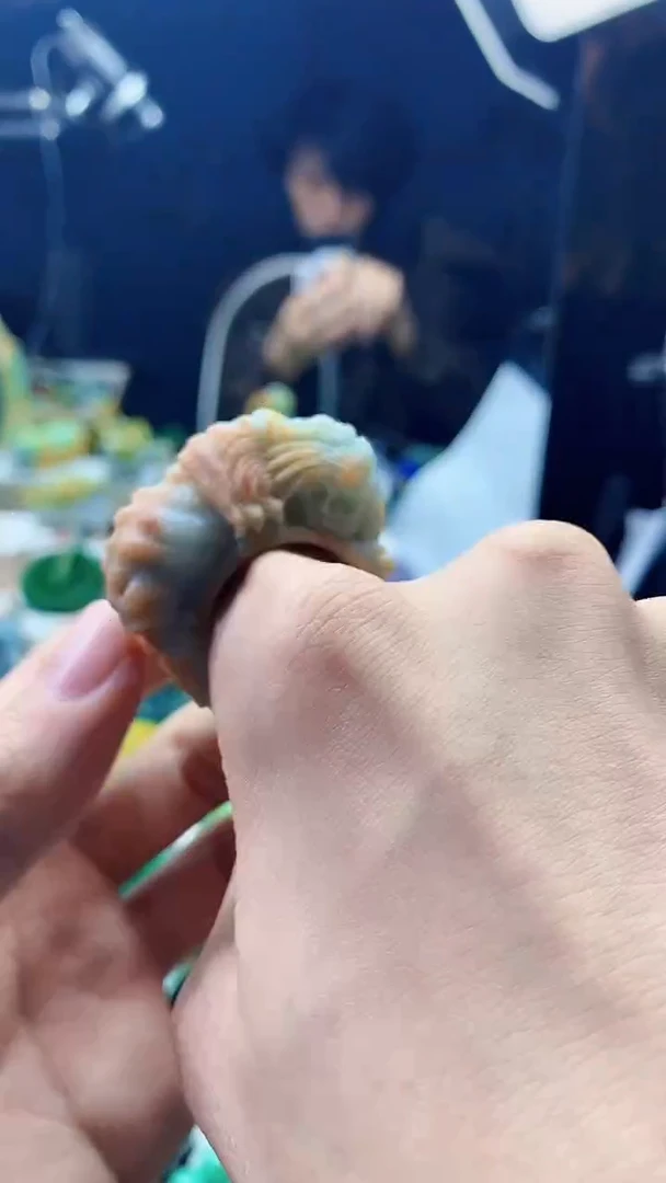 颈饰未镶嵌翡翠天然缅甸a货翡翠