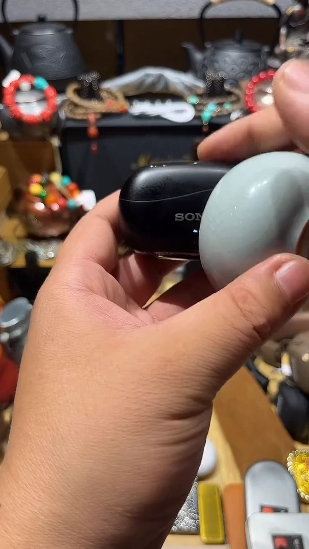瓷片闪购商品 如图所示