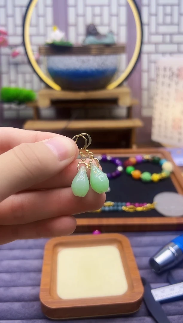 和田玉14K金镶嵌耳饰E354
