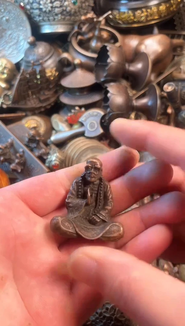 精美铜器点击下单