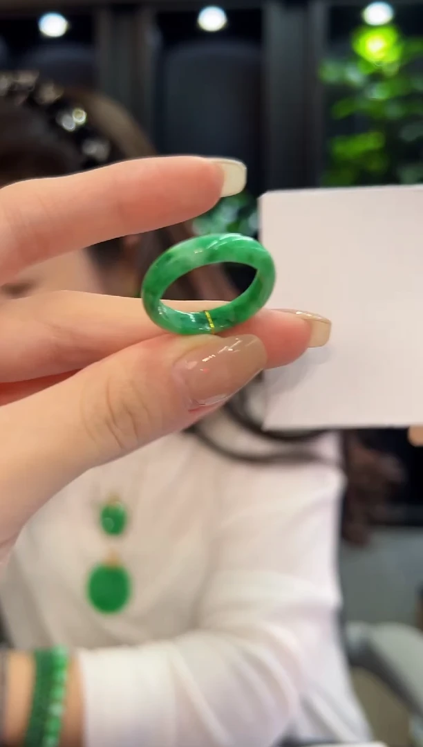 吊坠(不含链)未镶嵌翡翠398缅料A货/多样性发货/一件