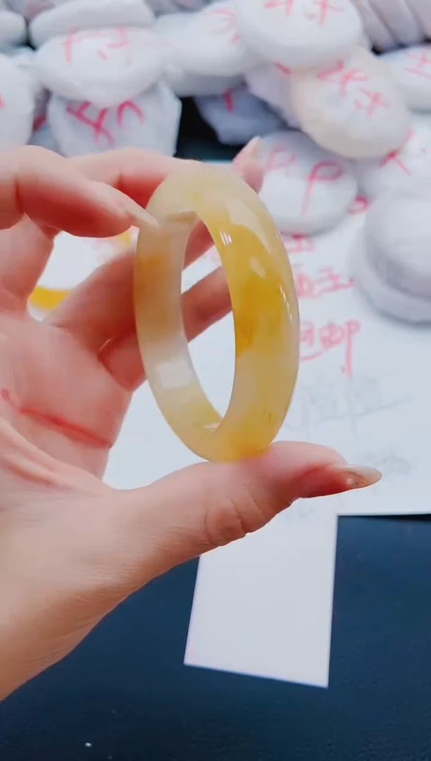未镶嵌手镯石英质玉K142-53-54