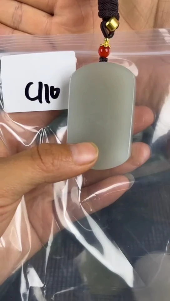 和田玉未镶嵌珠宝半成品牌子