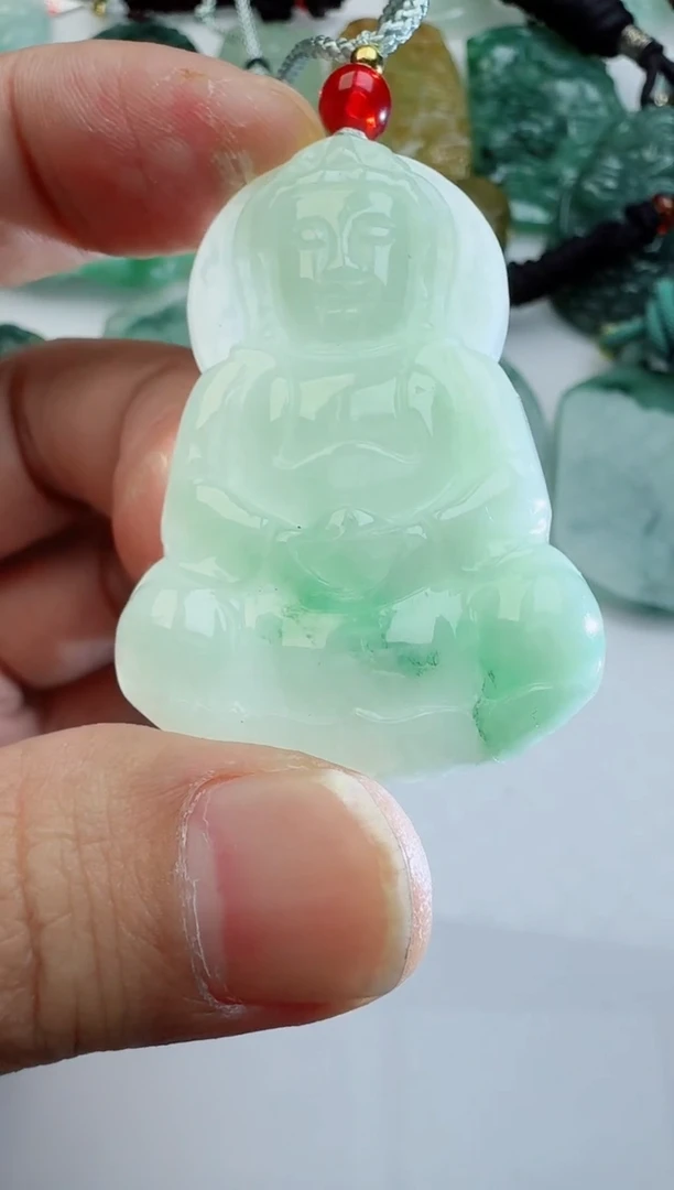 【闪购商品】翡翠颈饰未镶嵌1111111111111