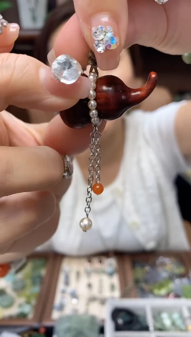 未镶嵌岫玉吊坠多样性发货其中发一葫芦