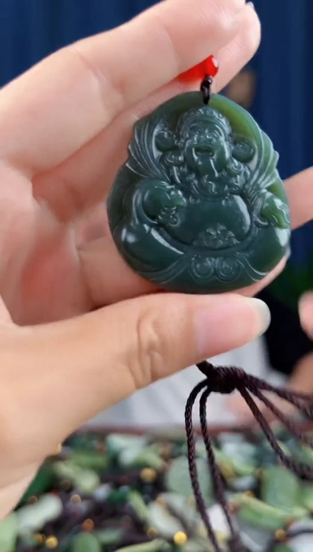未镶嵌和田玉挂件拍一发一