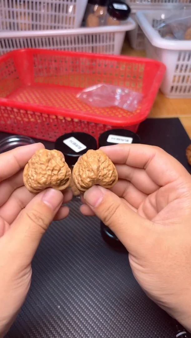 文玩核桃把件187肌肉蛙34