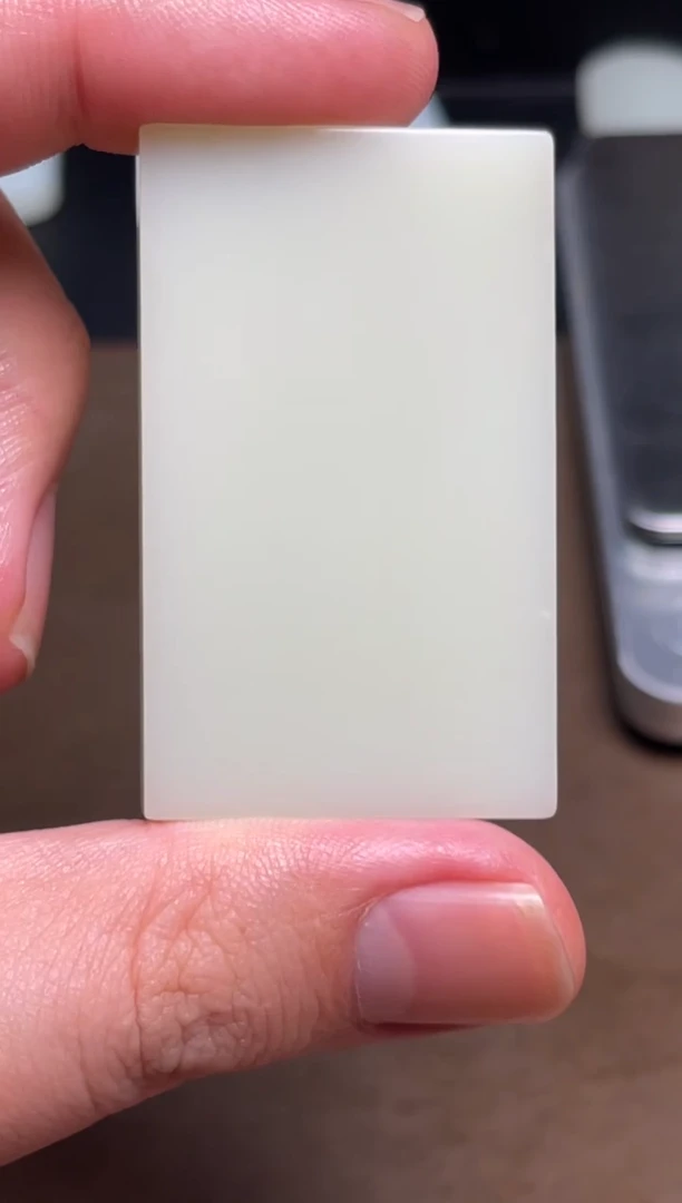 和田玉未镶嵌颈饰76 带点