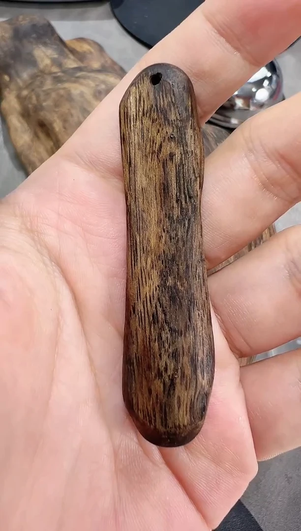 沉香吊坠p167号芽庄树心油多样性发一