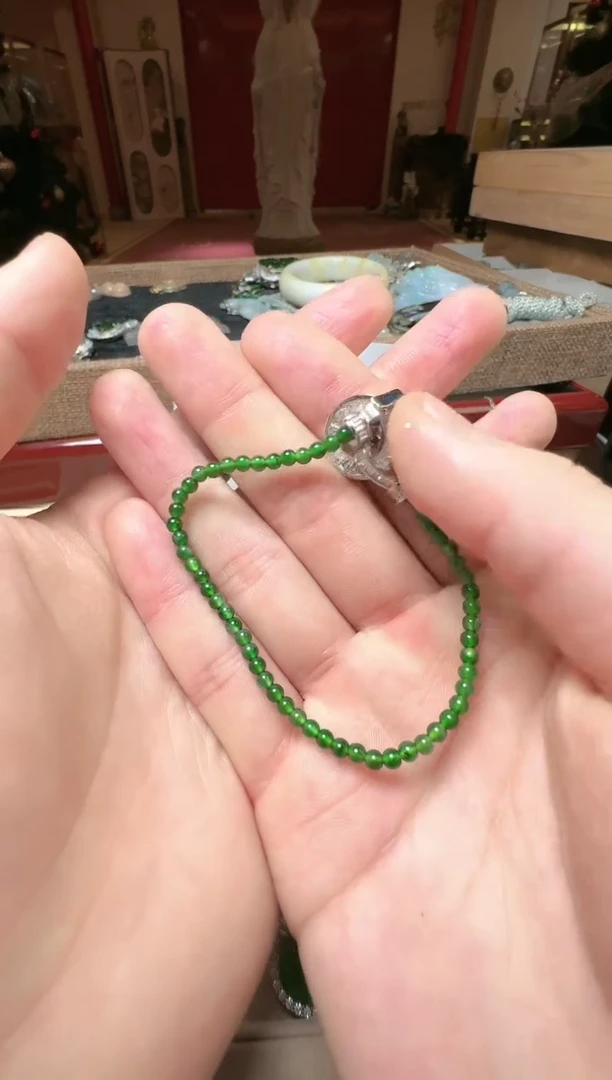 【闪购商品】翡翠吊坠(不含链)未镶嵌翡翠