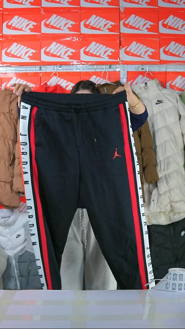 A  2153  闪购编码Nike/Jordan运动衣以直播间过款为准尺码XL
